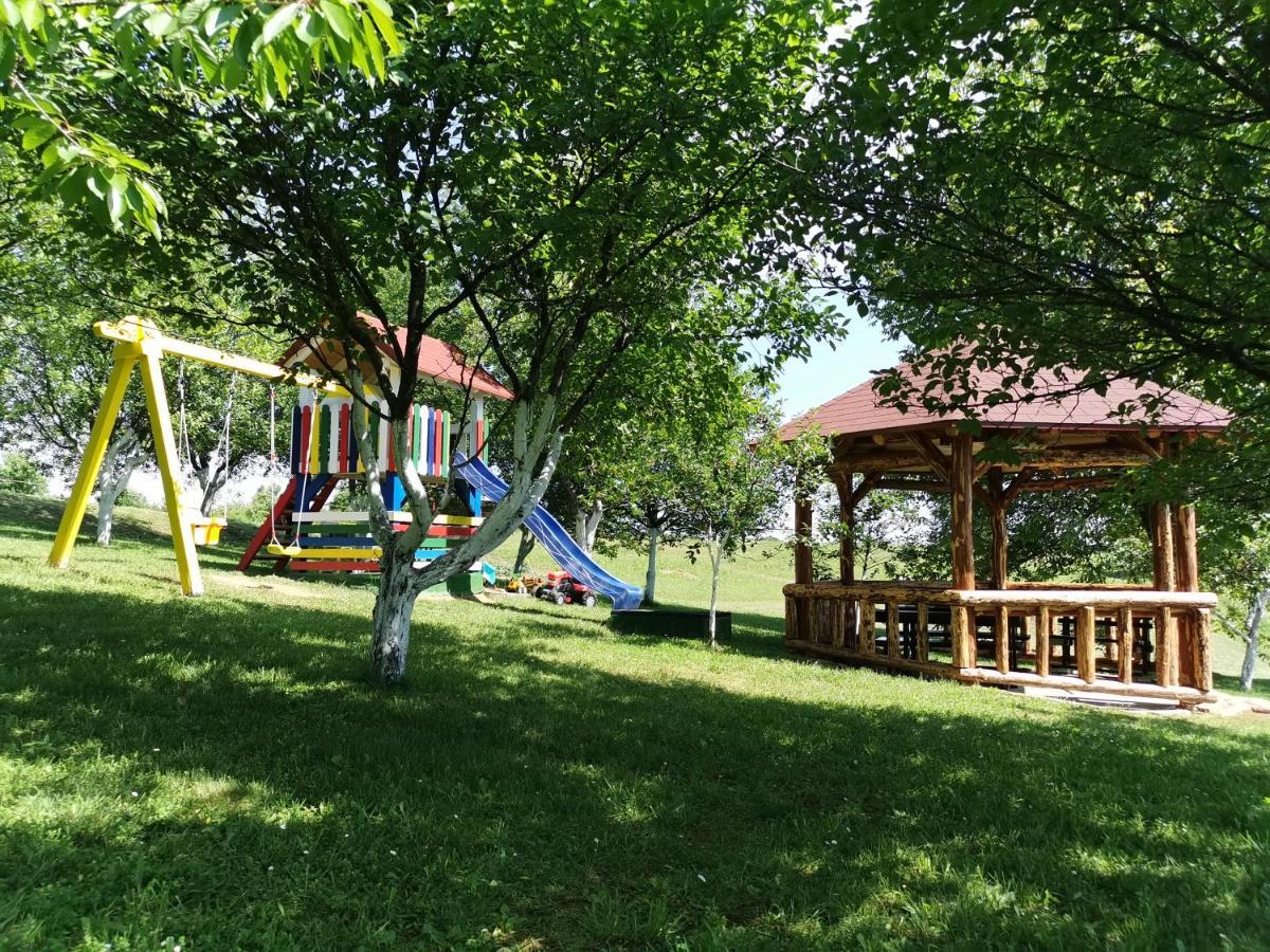 Apartments Tratincica Seliste Dreznicko Luaran gambar