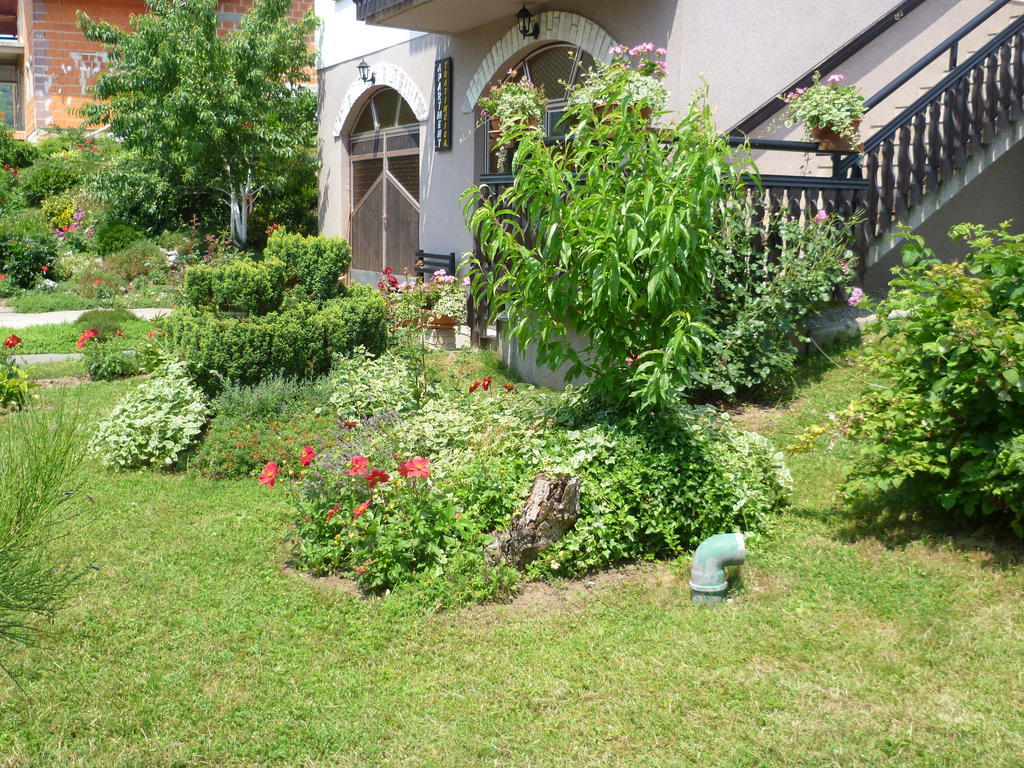 Apartments Tratincica Seliste Dreznicko Luaran gambar