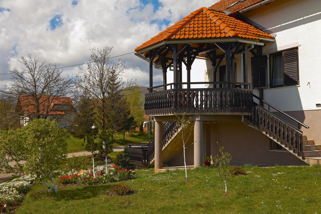 Apartments Tratincica Seliste Dreznicko Luaran gambar