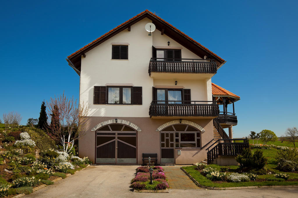 Apartments Tratincica Seliste Dreznicko Luaran gambar