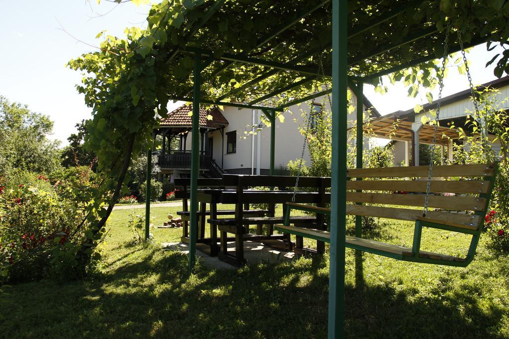 Apartments Tratincica Seliste Dreznicko Luaran gambar